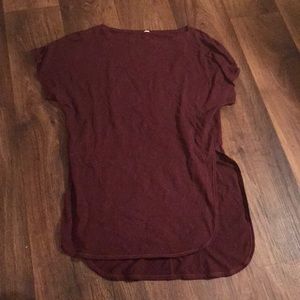 Maroon lululemon short sleeve top